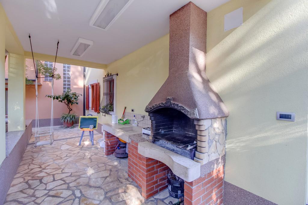Adriana Apartment مالي لوشينغْ المظهر الخارجي الصورة
